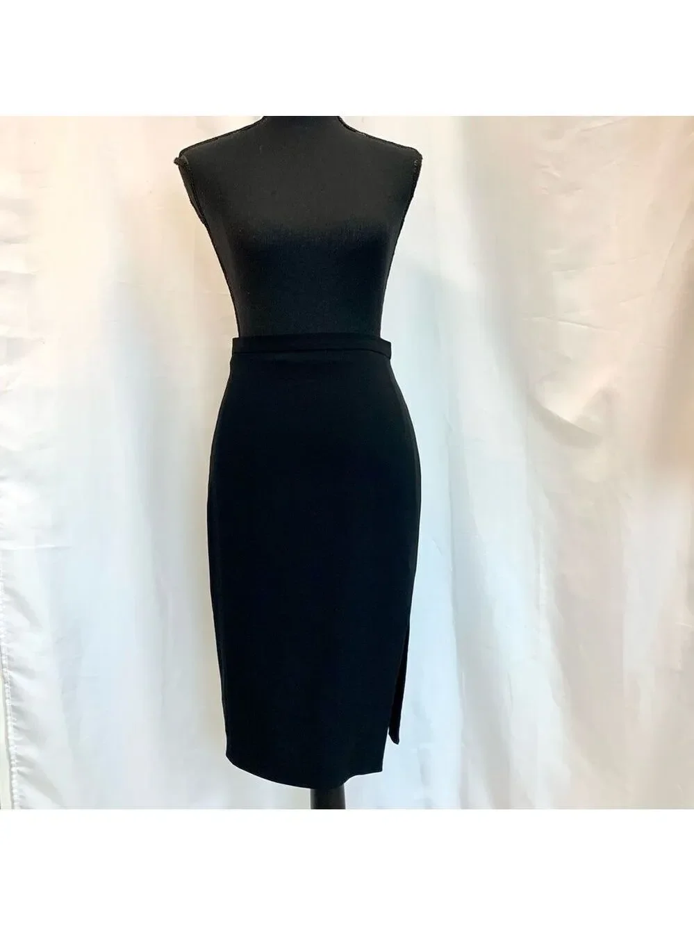 Altuzarra black pencil skirt side slit Sz 36 NWOT